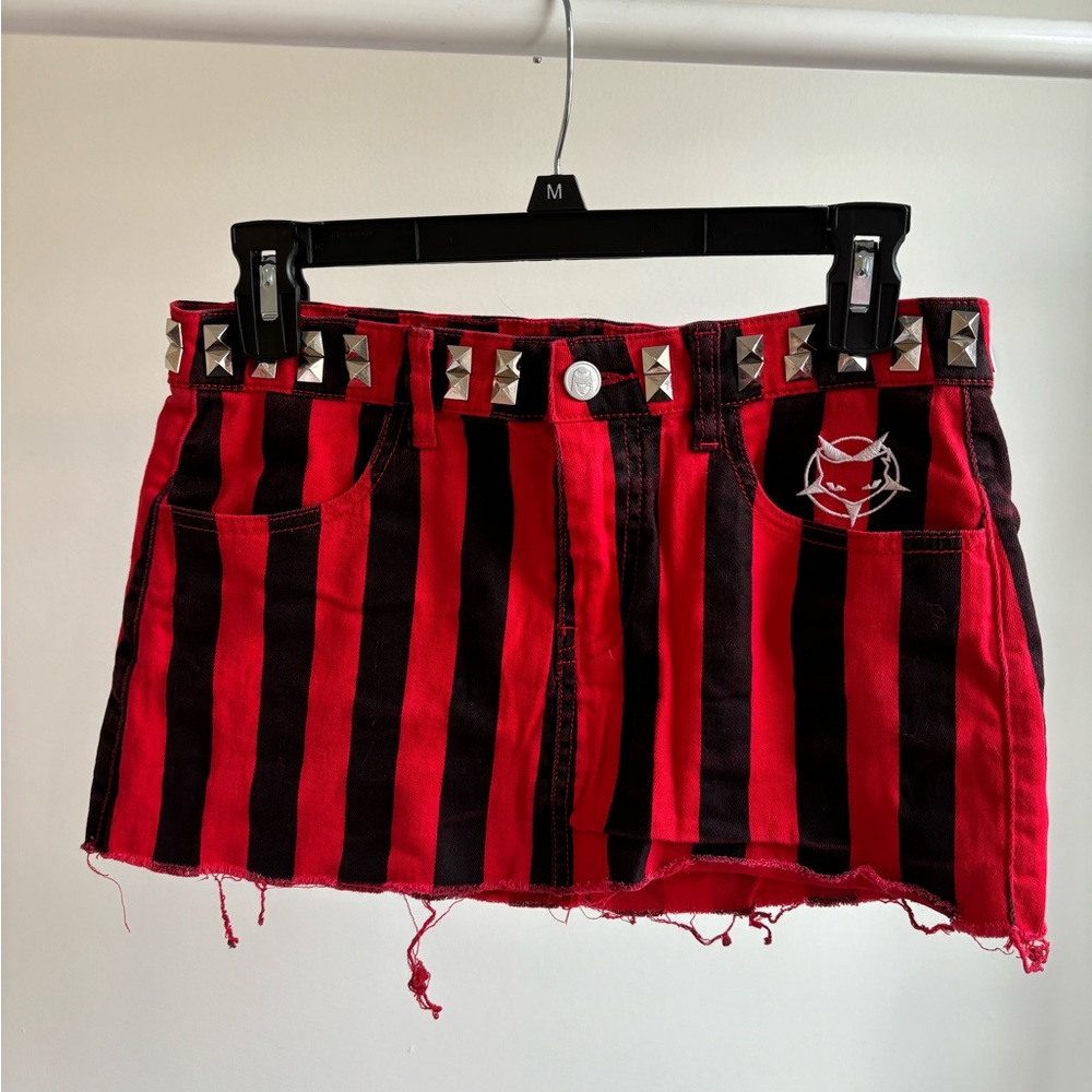 ISO DollskillxEmily Skirt M